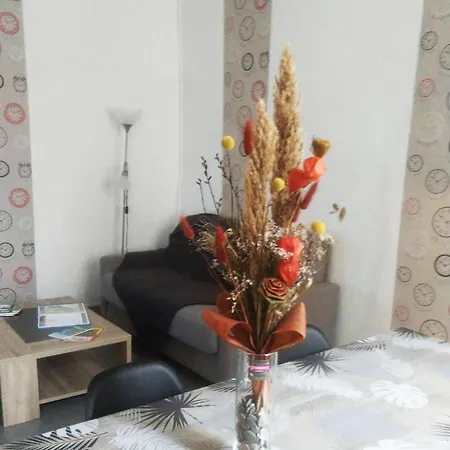 Centre *
