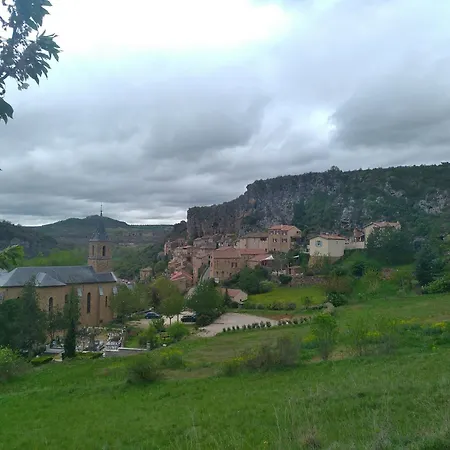 Centre *